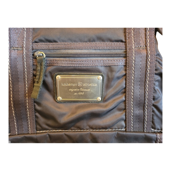 LULULEMON "Lucky Tote" Bag - Picture 5 of 10